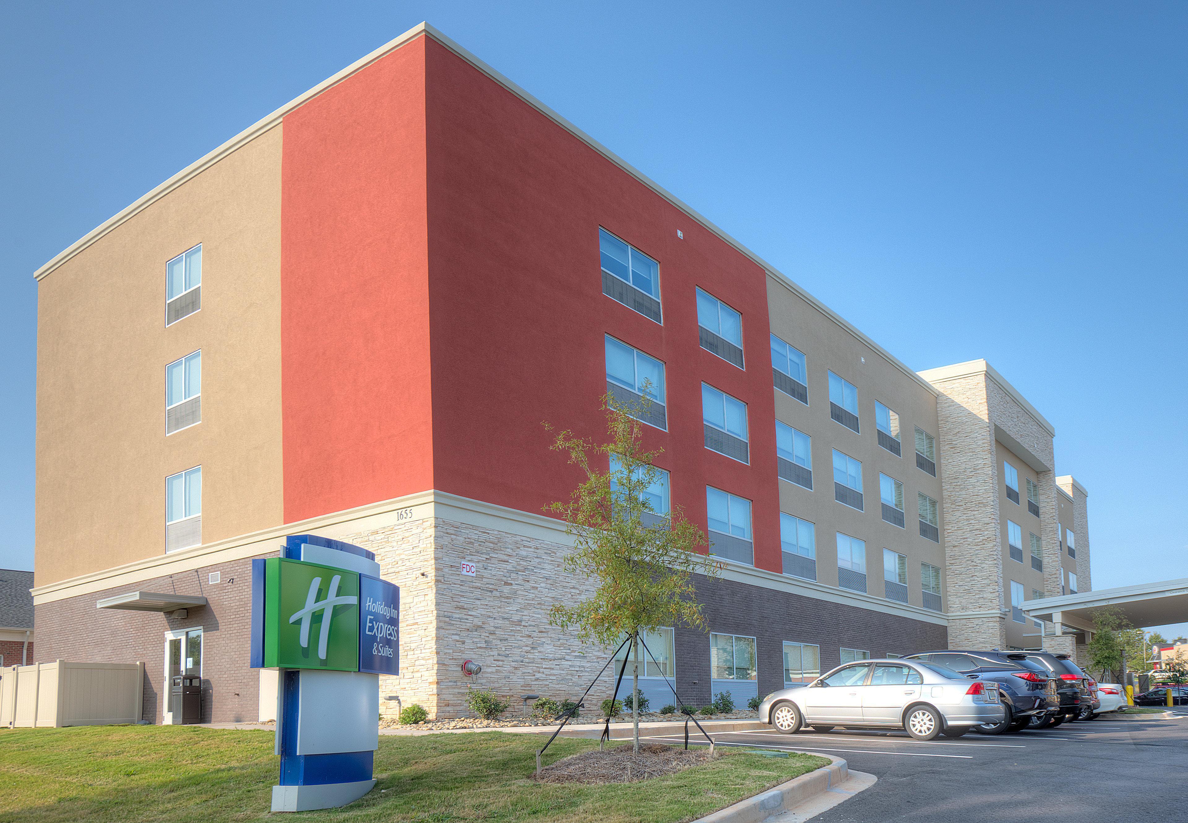 Holiday Inn Express & Suites - Fort Mill By Ihg Екстериор снимка